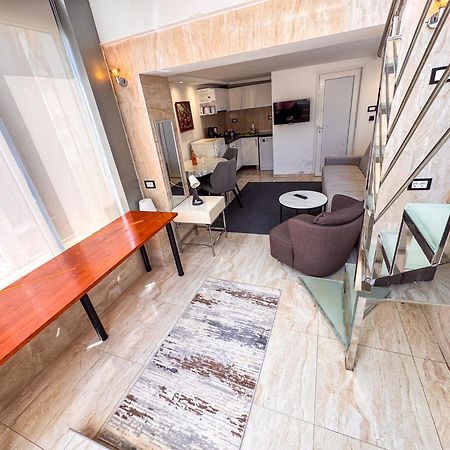 Qumi Apartments Tivat Exterior foto