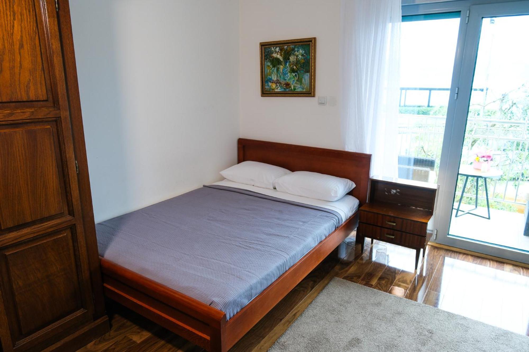 Qumi Apartments Tivat Exterior foto